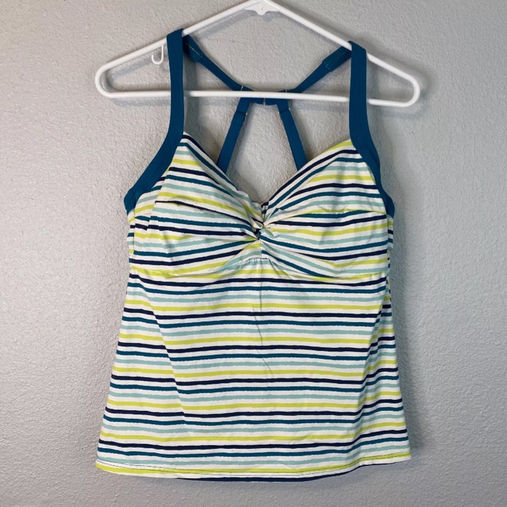 title nine Stappy Underwire Removable Pads Tank